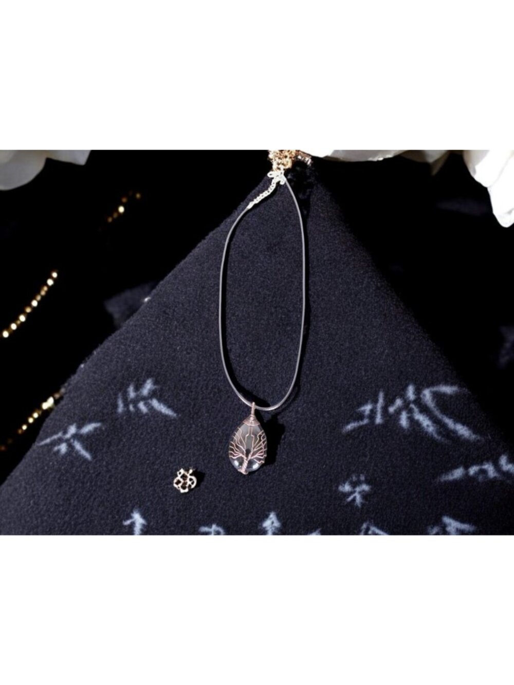 Black Obsidian Tree of Life Pendant Necklace Wire Wrapped Crystal Teardrop - Picture 3 of 6